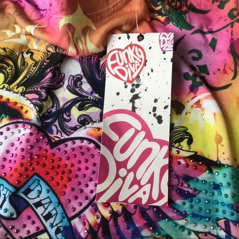 Multicolor just dance shirt - Picture 3 of 4